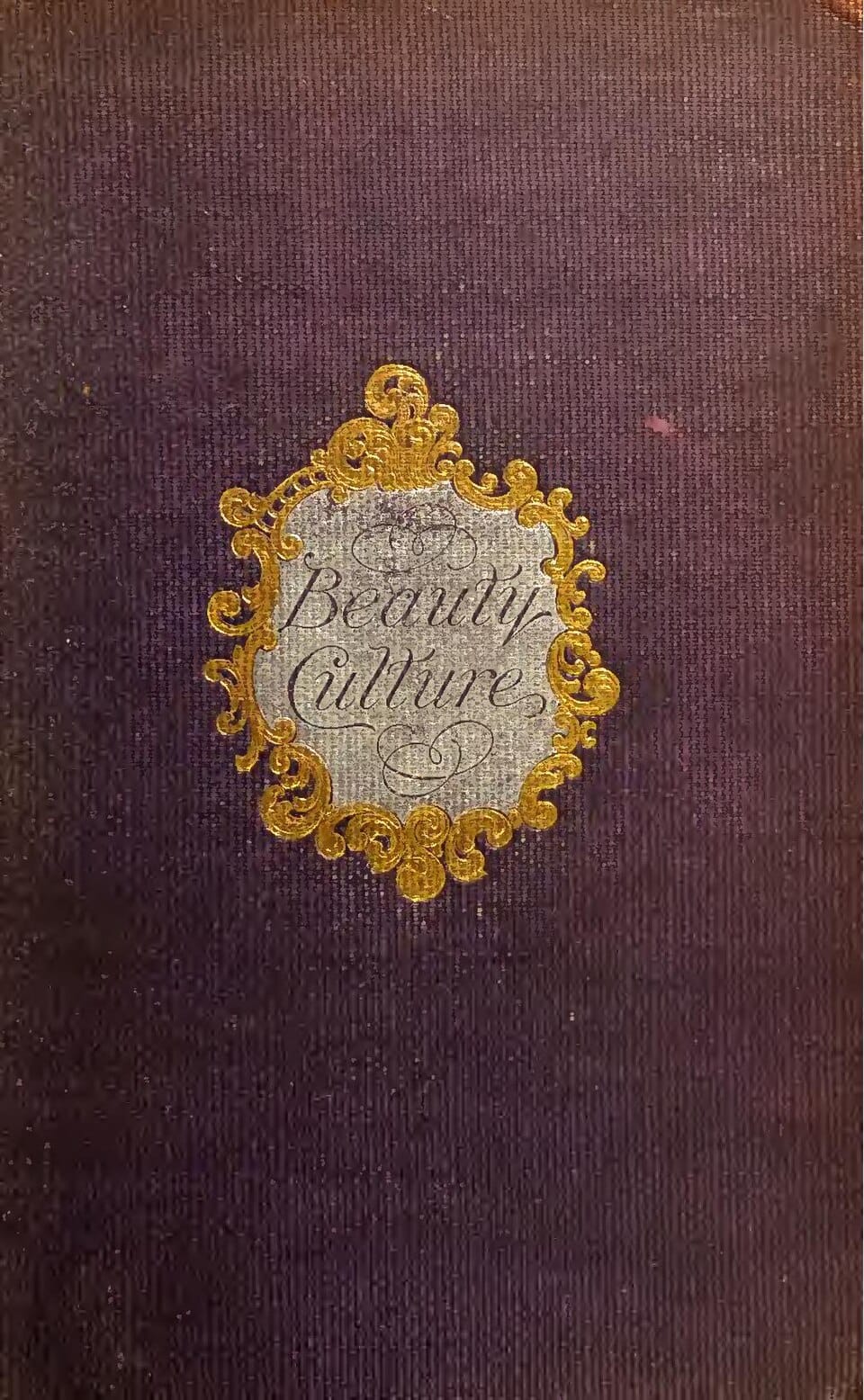 Массаж лица: гуаша, роллер или руки — что выбрать