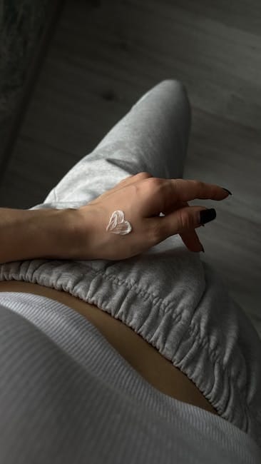 Сухая кожа рук: спасение зимой и круглый год